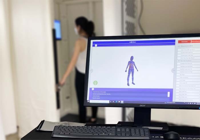 Sizestream’s 3D body scanner captures over 240 body measurements in 6 seconds. Using the body measurements extracted from the 3D body scanner, customized 3D avatars can be created in fashion computer-aided software, such as Browzwear’s Vstitcher.