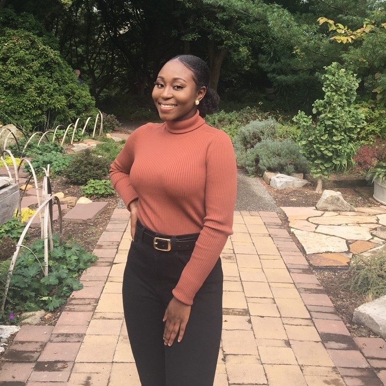As a creative writing major, Sydney, interned at Dominion Energy. She worked within the Department of Ethics and Compliance. She utilized the skills taught in her courses to update their Code of Ethics and craft newsletters which were shared company wide. 