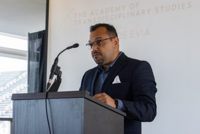 Carlos Evia at podium